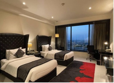 5-star hotel deal in Delhi